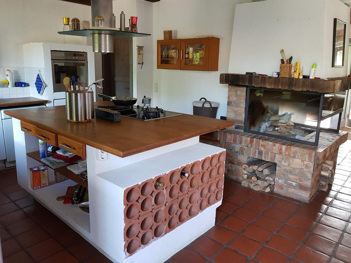 Grosse Wohnung / Haushaelfte In Peetzig Am See Angermunde Εξωτερικό φωτογραφία