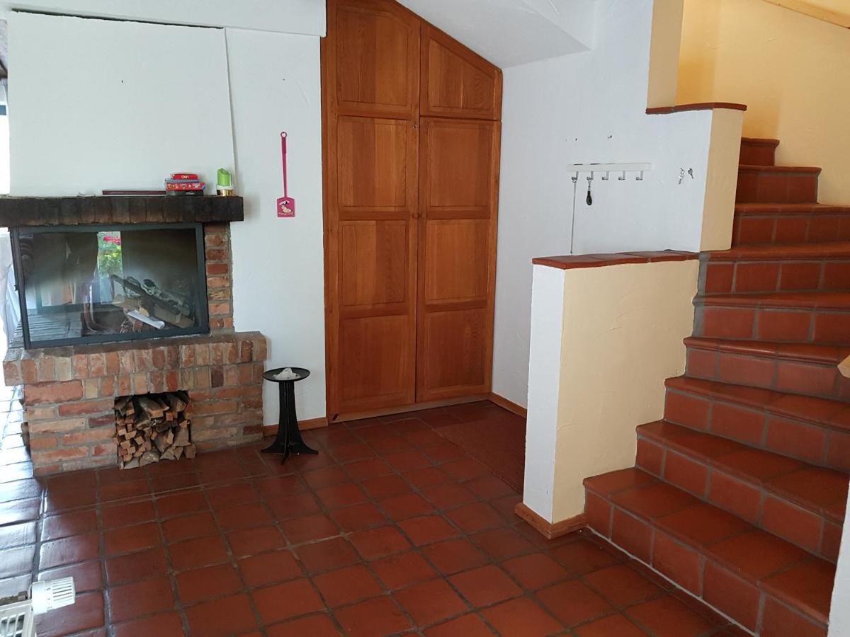 Grosse Wohnung / Haushaelfte In Peetzig Am See Angermunde Εξωτερικό φωτογραφία