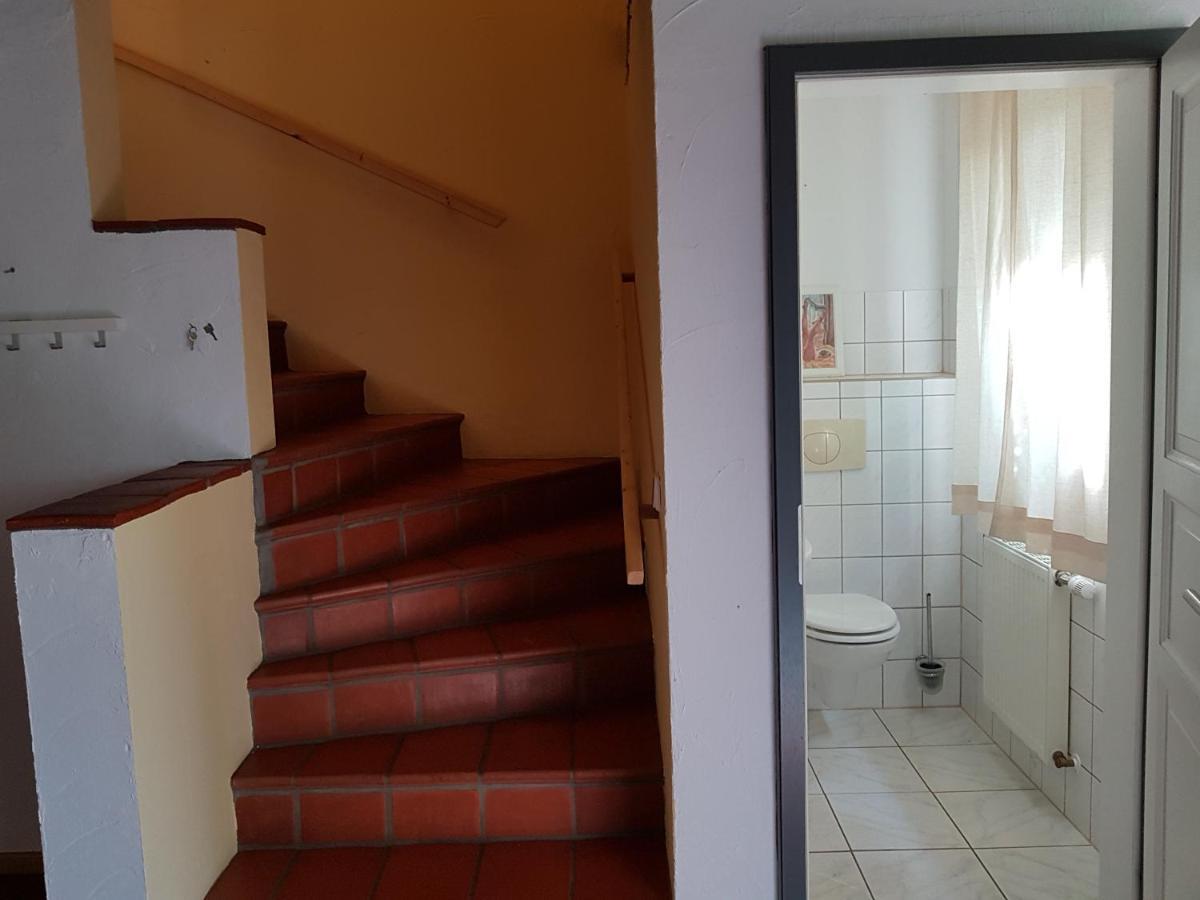 Grosse Wohnung / Haushaelfte In Peetzig Am See Angermunde Εξωτερικό φωτογραφία